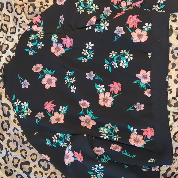 Lane Bryant Floral Zip Up Jacket - Picture 5 of 5